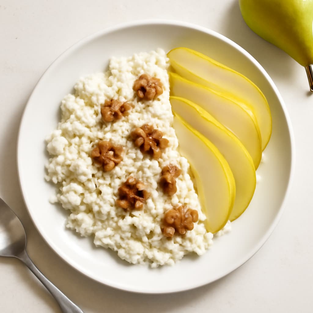 Cottage Cheese with Pear and Walnut