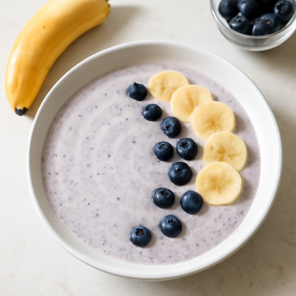 Kefir Smoothie with Banana and Blueberries